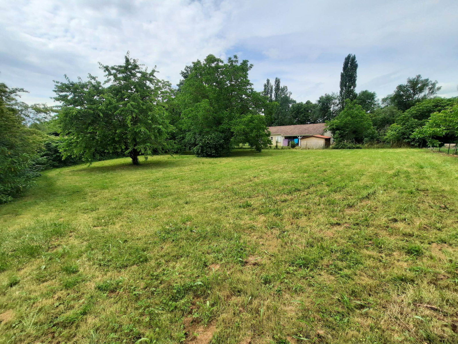 Vente A VILLEREAL, classé dans les plus beaux villages de France, bien ...